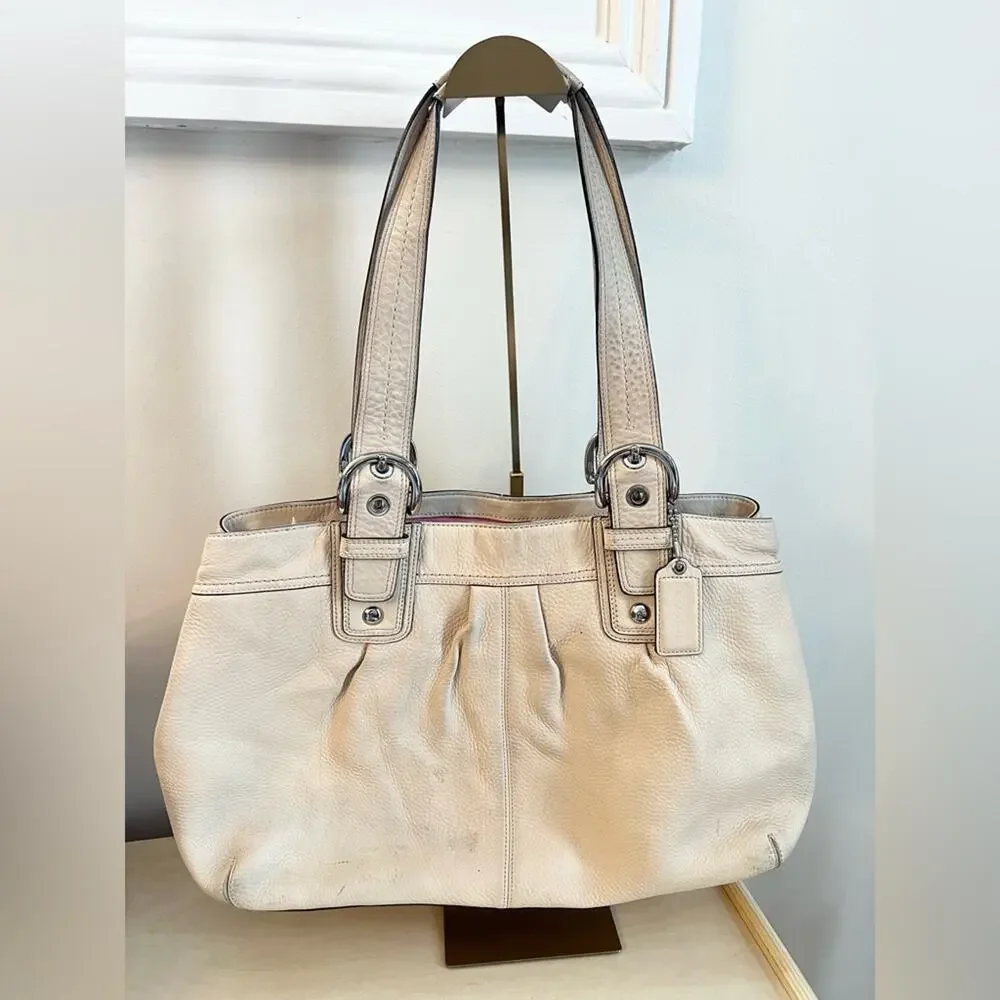 COACH vintage Soho Leather Pleated Tote cream leather bag school office